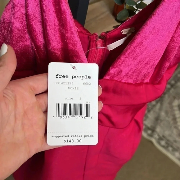 Free People NWT Skylie Saylor Barbiecore Romper - Picture 7 of 12